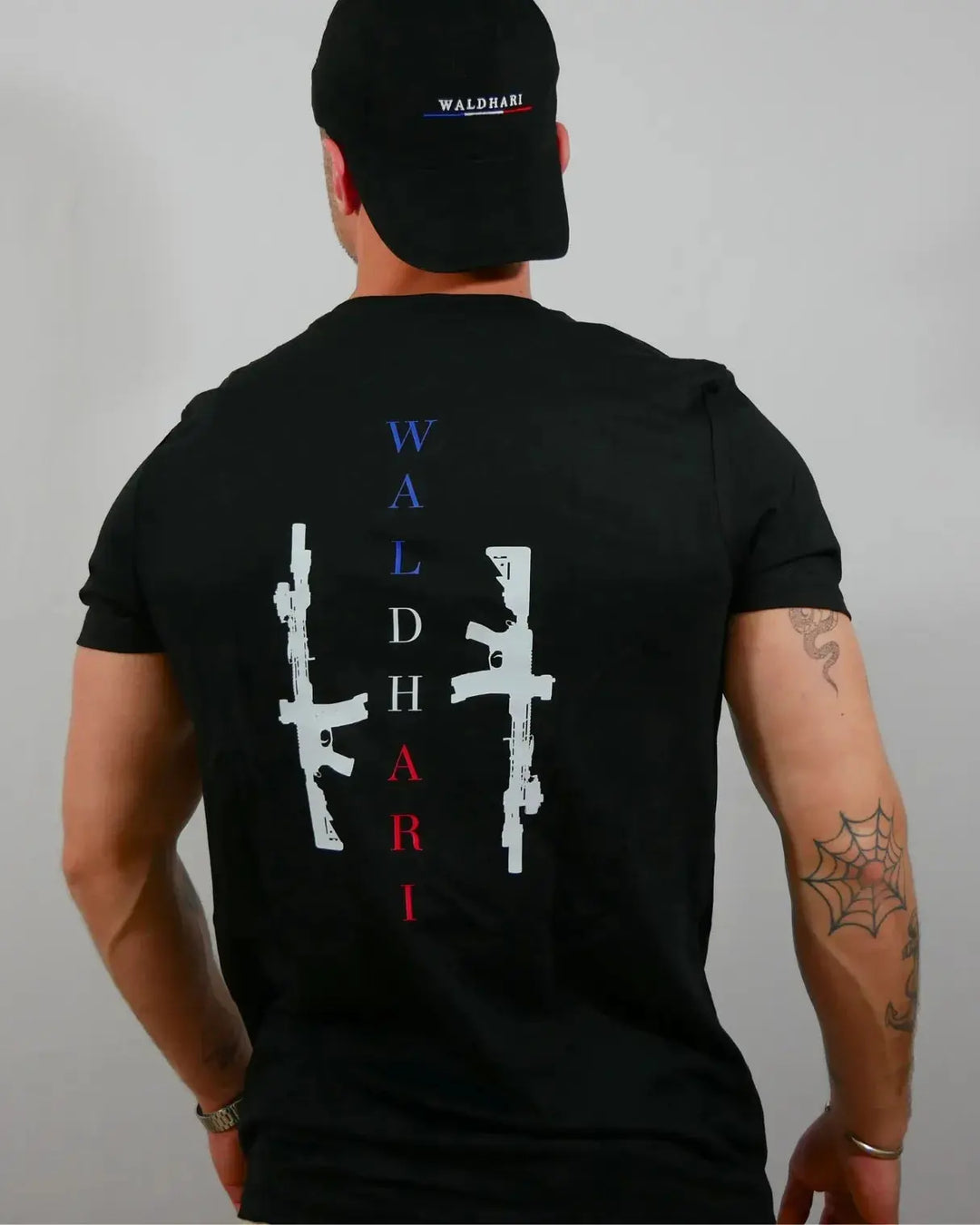 Casquette d'été Waldhari et t-shirt militaire Waldhari